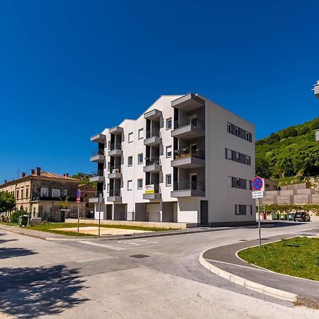 Seafront Villa Andrijana - Happy Rentals Plomin Zewnętrze zdjęcie