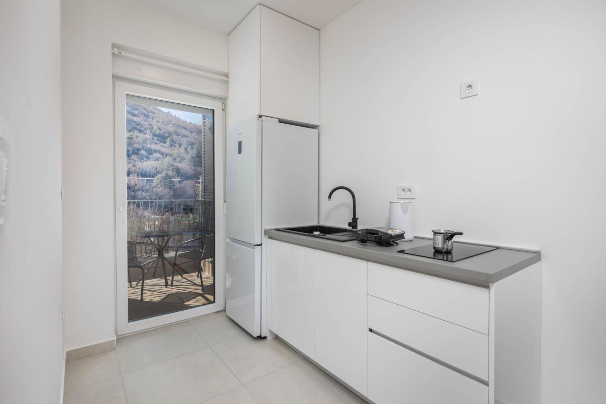 Seafront Villa Andrijana - Happy Rentals Plomin Zewnętrze zdjęcie