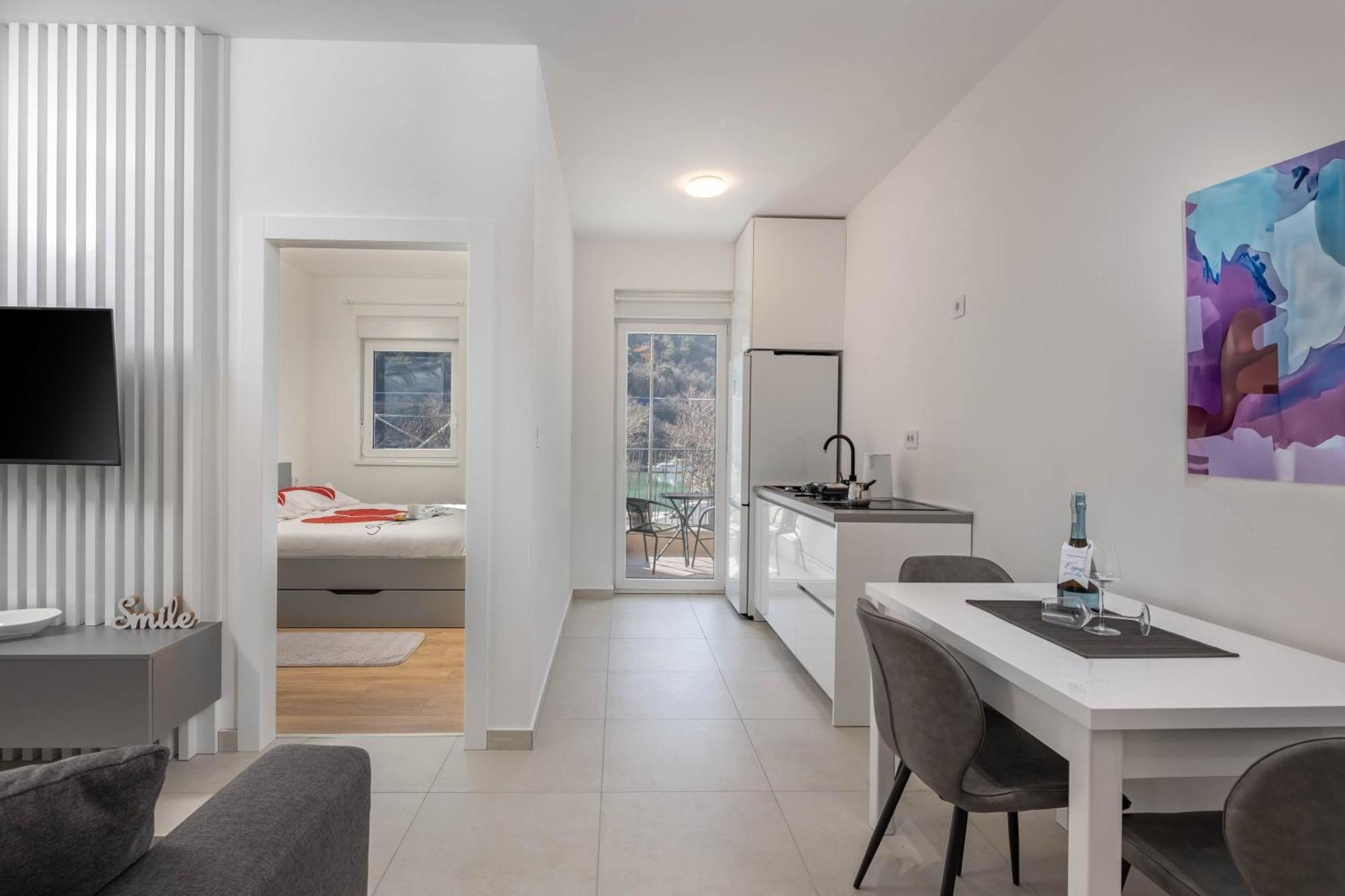 Seafront Villa Andrijana - Happy Rentals Plomin Zewnętrze zdjęcie