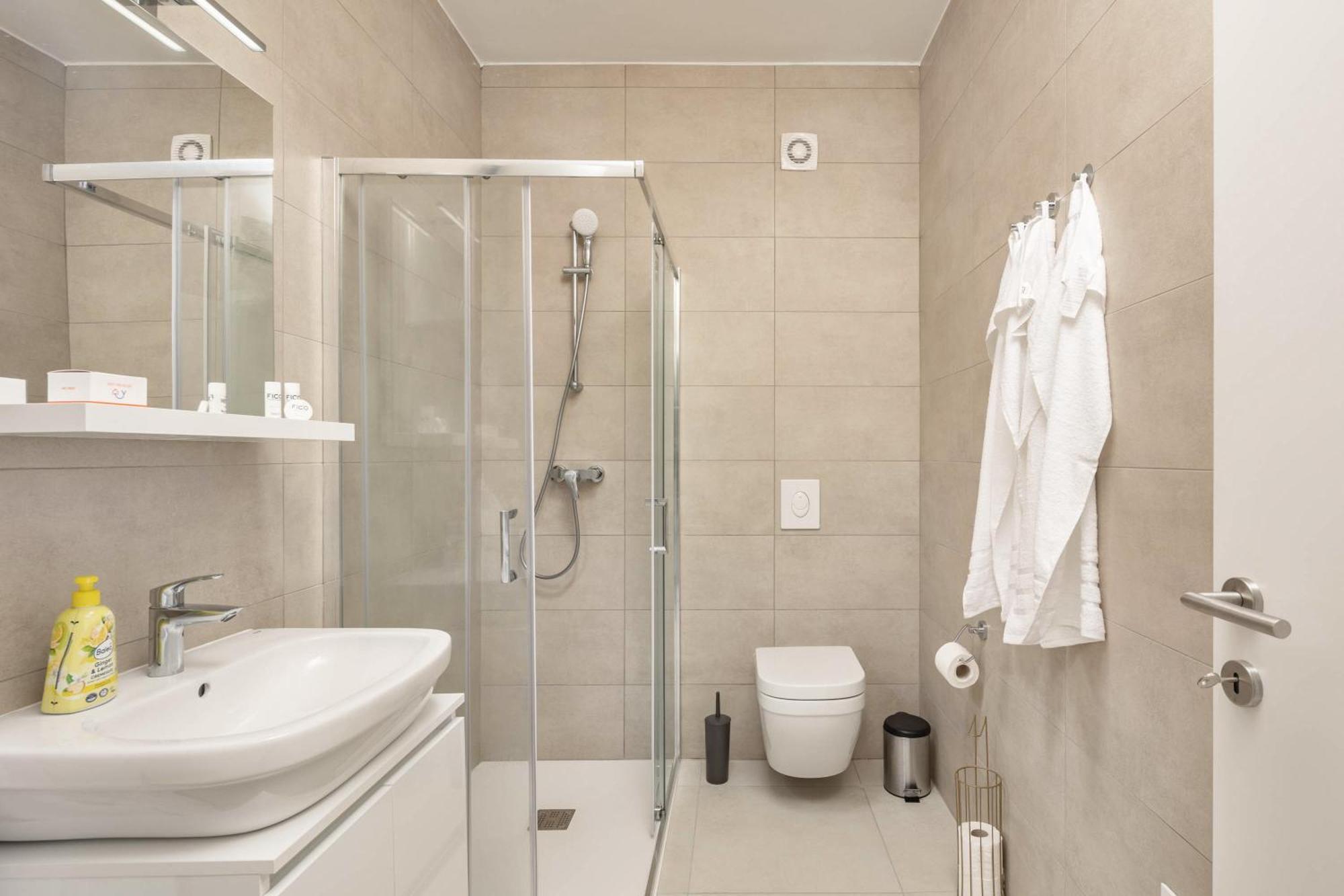 Seafront Villa Andrijana - Happy Rentals Plomin Zewnętrze zdjęcie