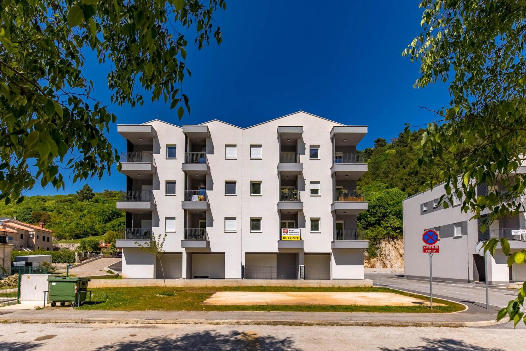 Seafront Villa Andrijana - Happy Rentals Plomin Zewnętrze zdjęcie
